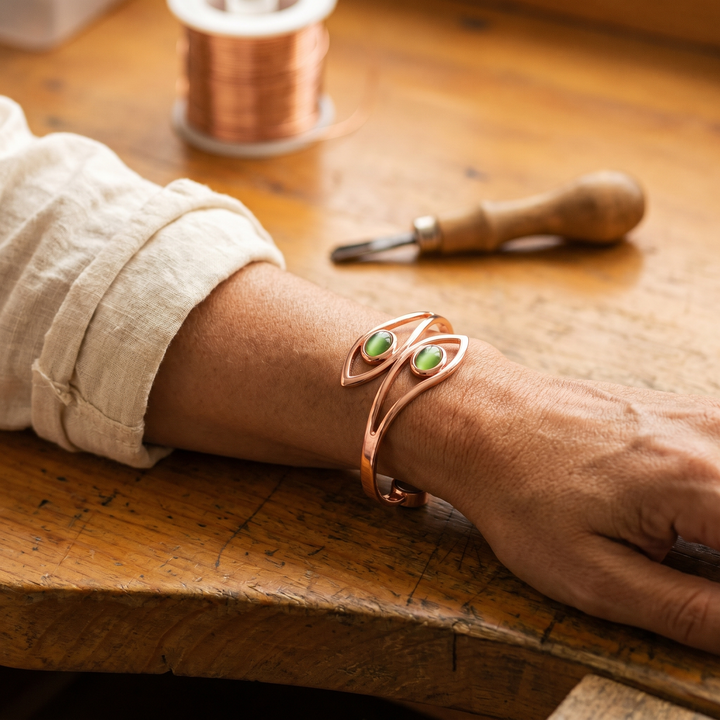 Pulsera de Cobre con Ópalo de Vera
