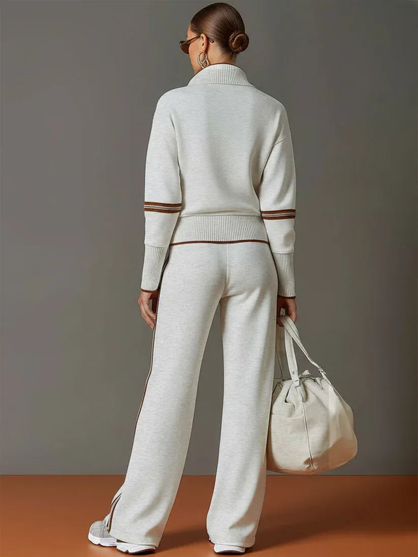 María | Blusa y pantalón de pierna ancha