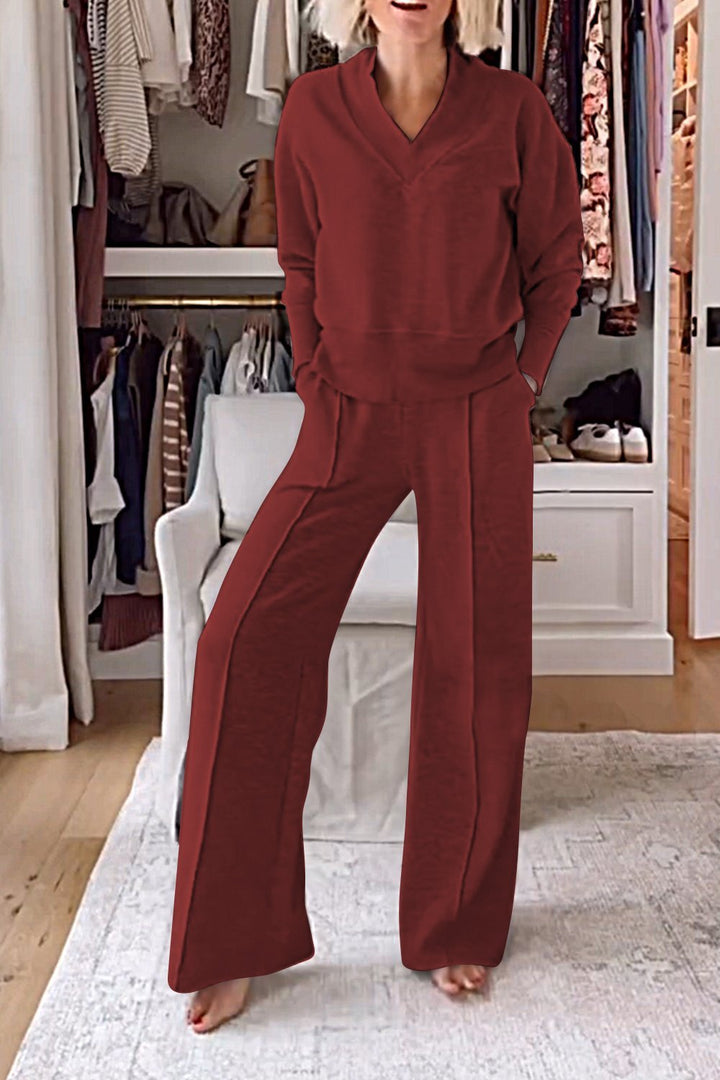 Conjunto de Top y Pantalones en V de Samantha