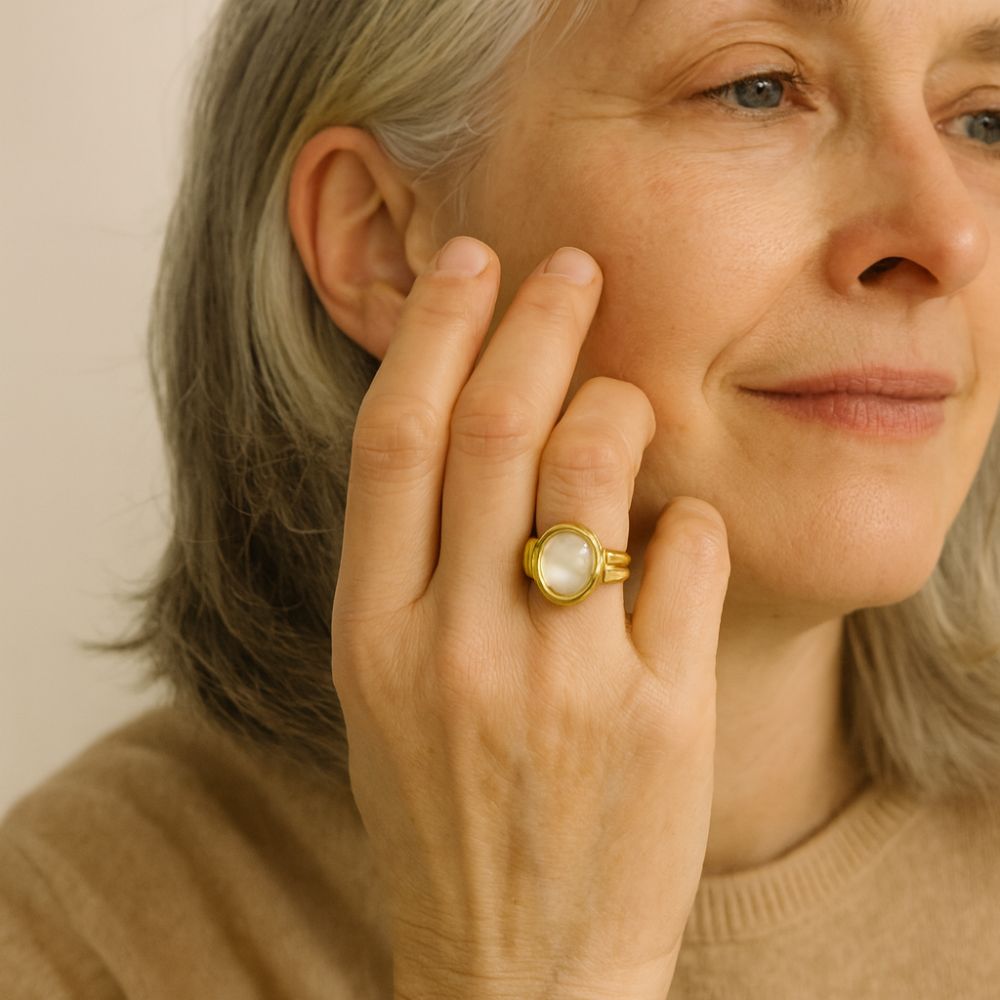 Anillo Elegante de Perlas