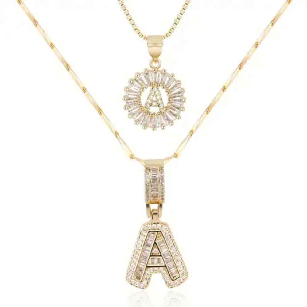 Collar con Inicial de Letra Pavé