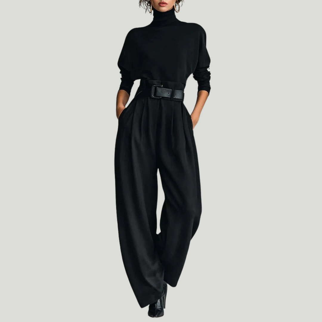 "Julia | Conjunto de cuello alto y pantalón recto" (The title is already in Spanish and does not require translation.)