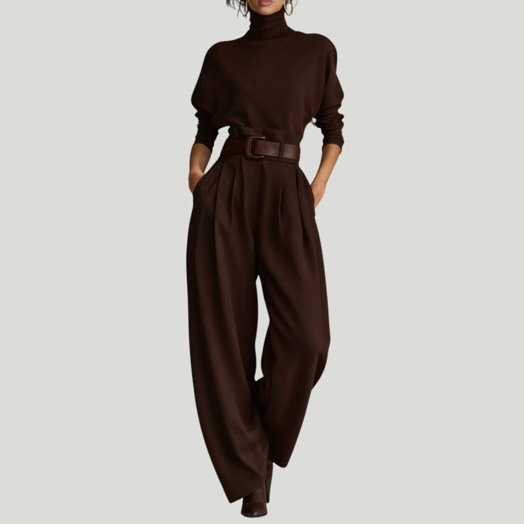 "Julia | Conjunto de cuello alto y pantalón recto" (The title is already in Spanish and does not require translation.)