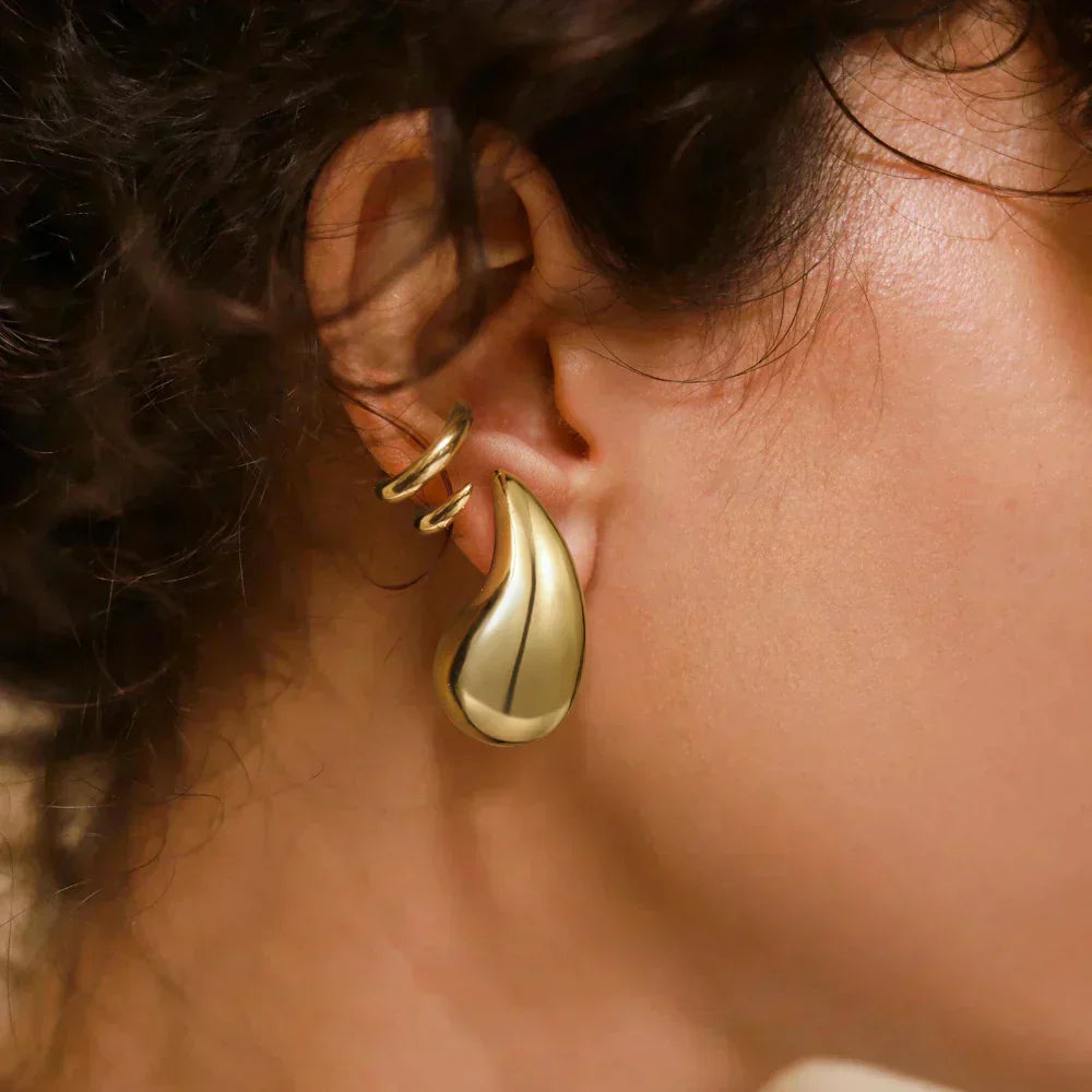 Pendientes de Oro en Forma de Gota Sandra
