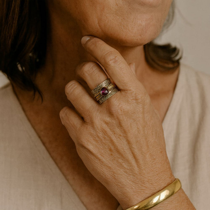Anillo de Meditación de Cristal Bohemio